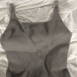 Babaton Gray Ribbed Sleeveless Tank Top